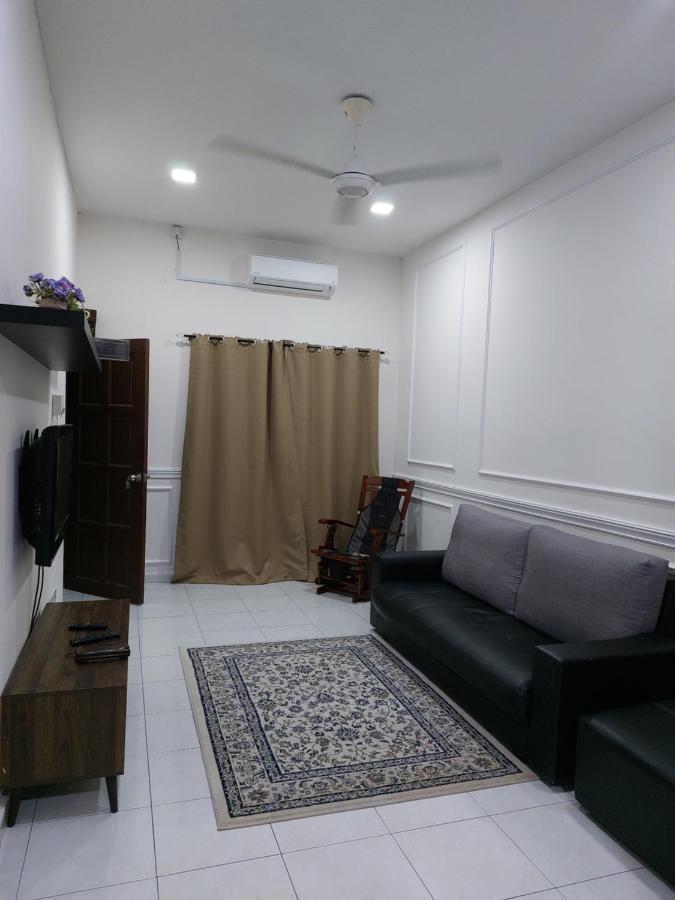 Pelangi Homestay Bota Extérieur photo